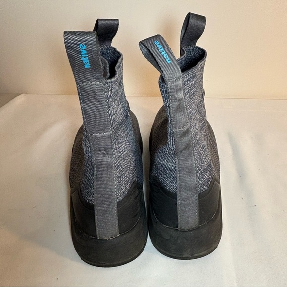 NATIVE Sz 9 Booties Nova Hydroknit Fabric Heather Grey Rubber Sole Pull On Boots - Picture 6 of 9